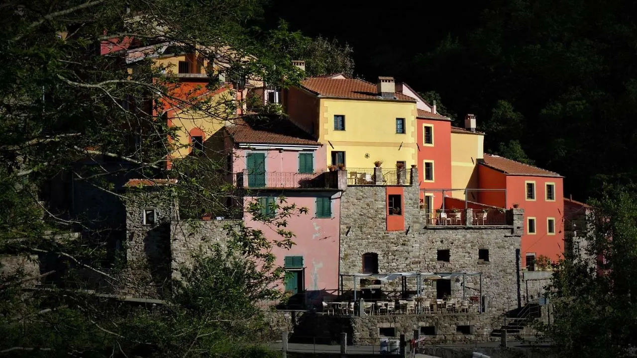 Borgo Di Codeglia - Guest House Ricco del Golfo di Spezia Italy